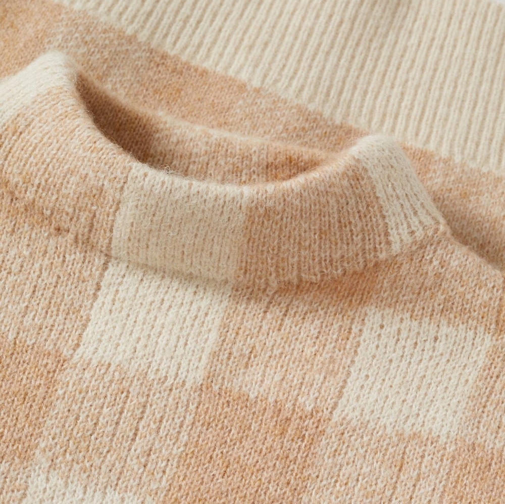 Sweater - Picture 3 of 3